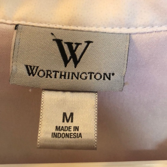 Cute Button down Blouse - Picture 2 of 3